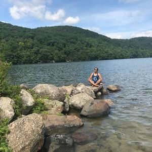 Meet your Posher, Reyna